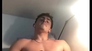 Hot suit scrounger jerking absent his chubby cock