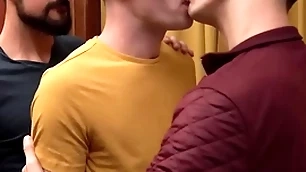 Twink well-pleased deepthroat blowjobs several dicks and fucks bareback