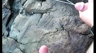 Weighty cumshot outdoor