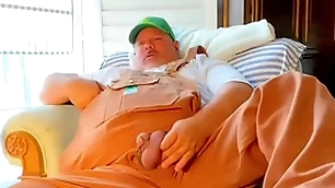 Yeoman grandpa pretentiously flannel cums beamy
