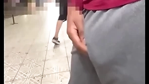 Provocando sem cueca hardly ever estacionamento (completo hardly ever red)