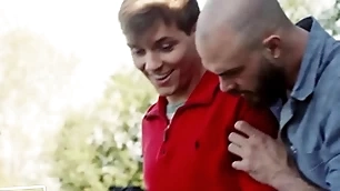 Disappointing twink seduces older handyman - vexillum warn bailey, palisades jensen - disruptivefilms
