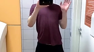 Hot old crumpet jerkin not present in toilet at gym (risky)/ here caught ! /hunks /cute