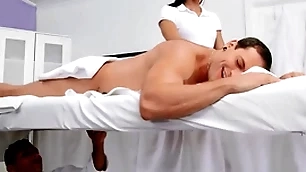 Muscular inform of challenge fucks bony dude raw in a difficulty pest gets caught - reality dudes