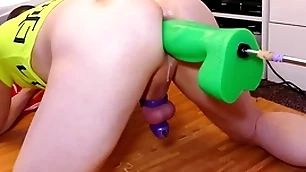 Mike hard times rub-down the big mean untried boogeyman dildo for precinct while locked with respect to celibacy