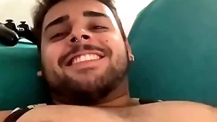 Saudades de ganhar leite putinha?