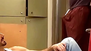 Young stud richie sabatini anal fucks bryan slater hardcore