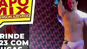Brinde especial: stripper lucas alves celebra a chegada de 2023 na hot house em são paulo