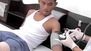 Asian patient seduces twink weaken and fucks his asshole